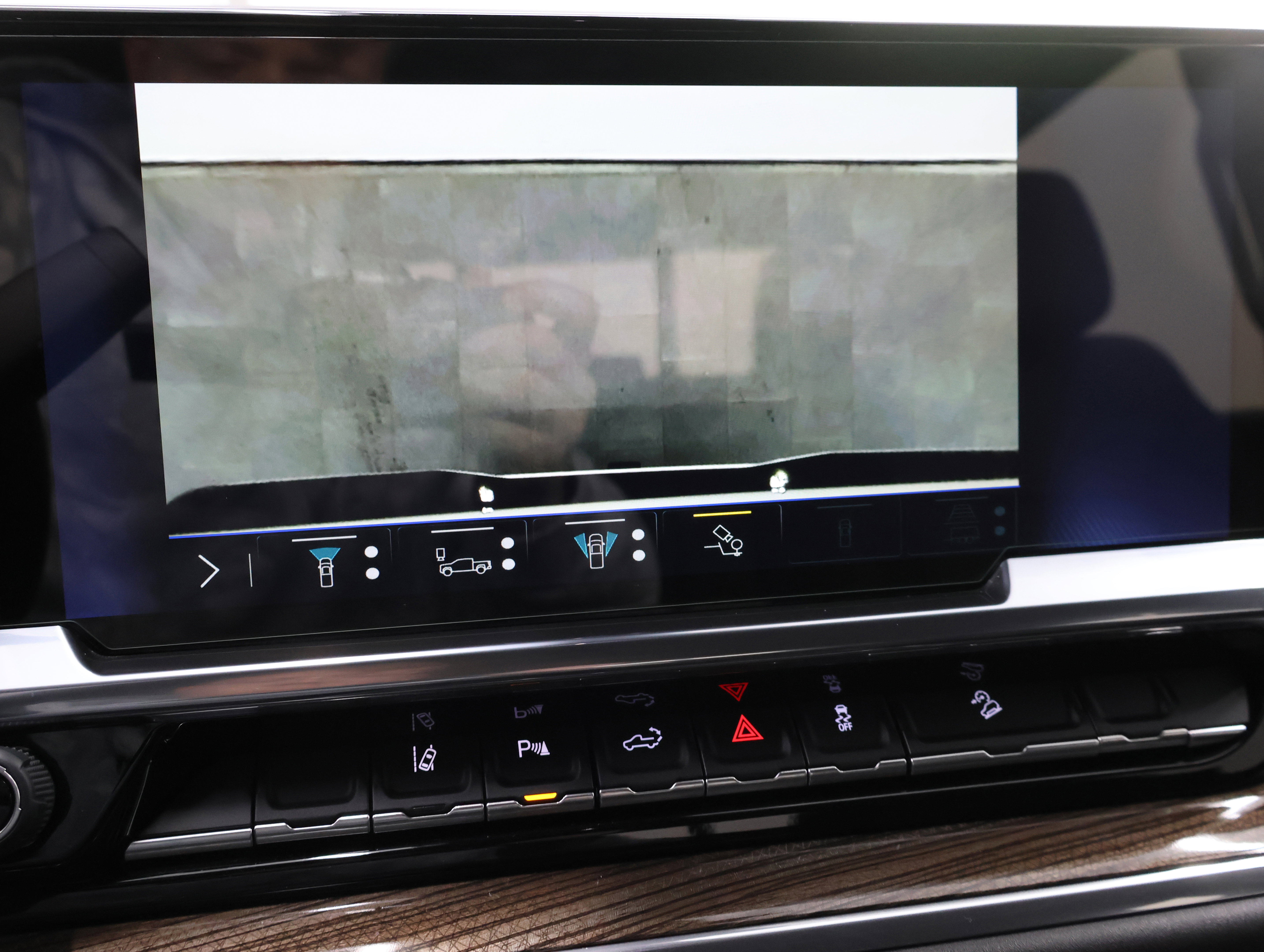 Used 2024 Chevrolet Silverado 3500 LT w/ Z71 Sport Edition image 22