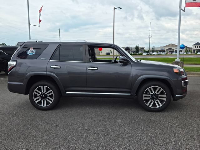 Used 2022 Toyota 4Runner Limited RWD image 13