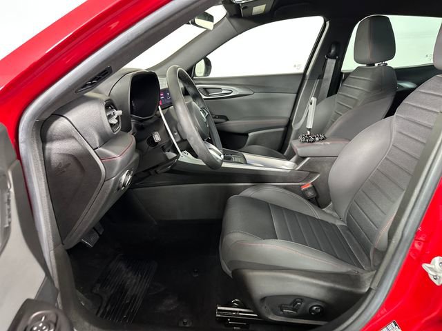 Used 2024 Dodge Hornet R/T w/ R/T Blacktop Package image 11