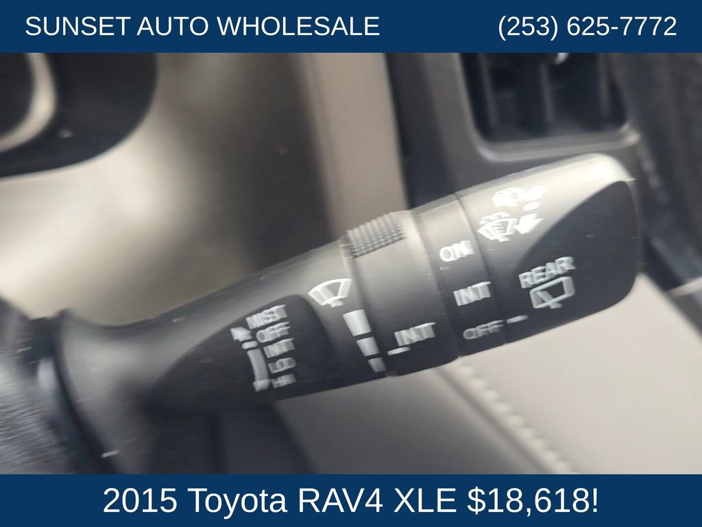 Used 2015 Toyota RAV4 XLE AWD/4WD image 33