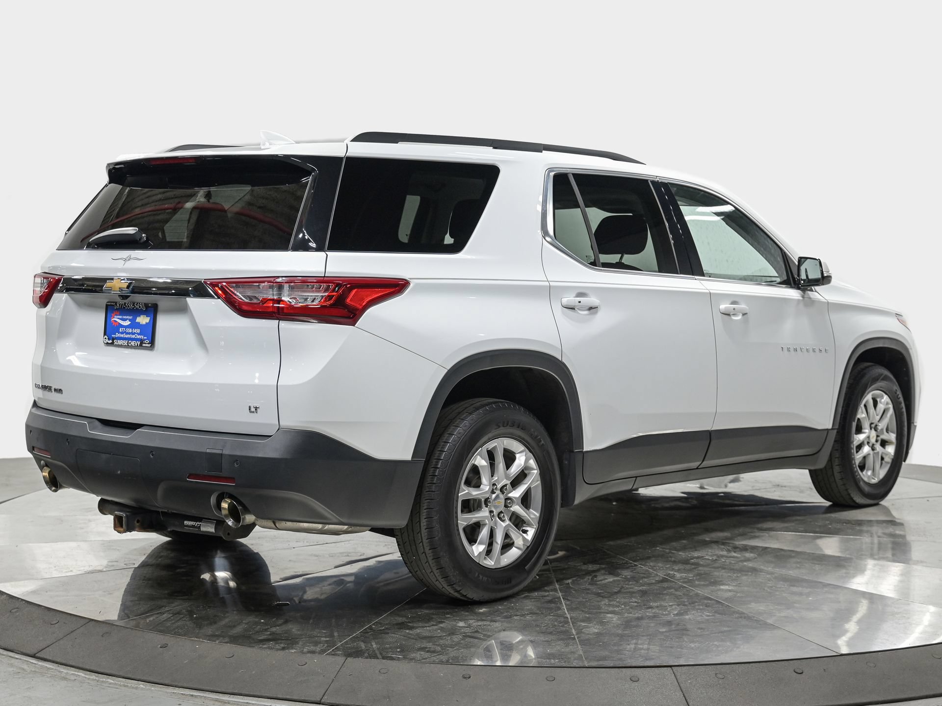Used 2020 Chevrolet Traverse LT AWD/4WD image 8