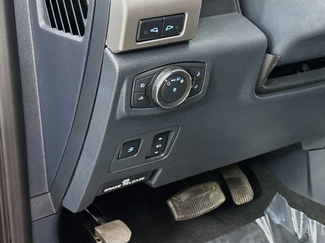 Used 2022 Ford F350 Platinum AWD/4WD image 10