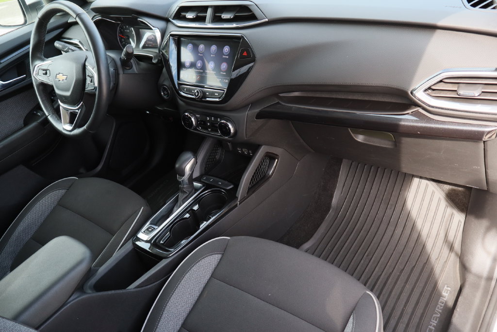 Used 2023 Chevrolet TrailBlazer LT FWD image 29