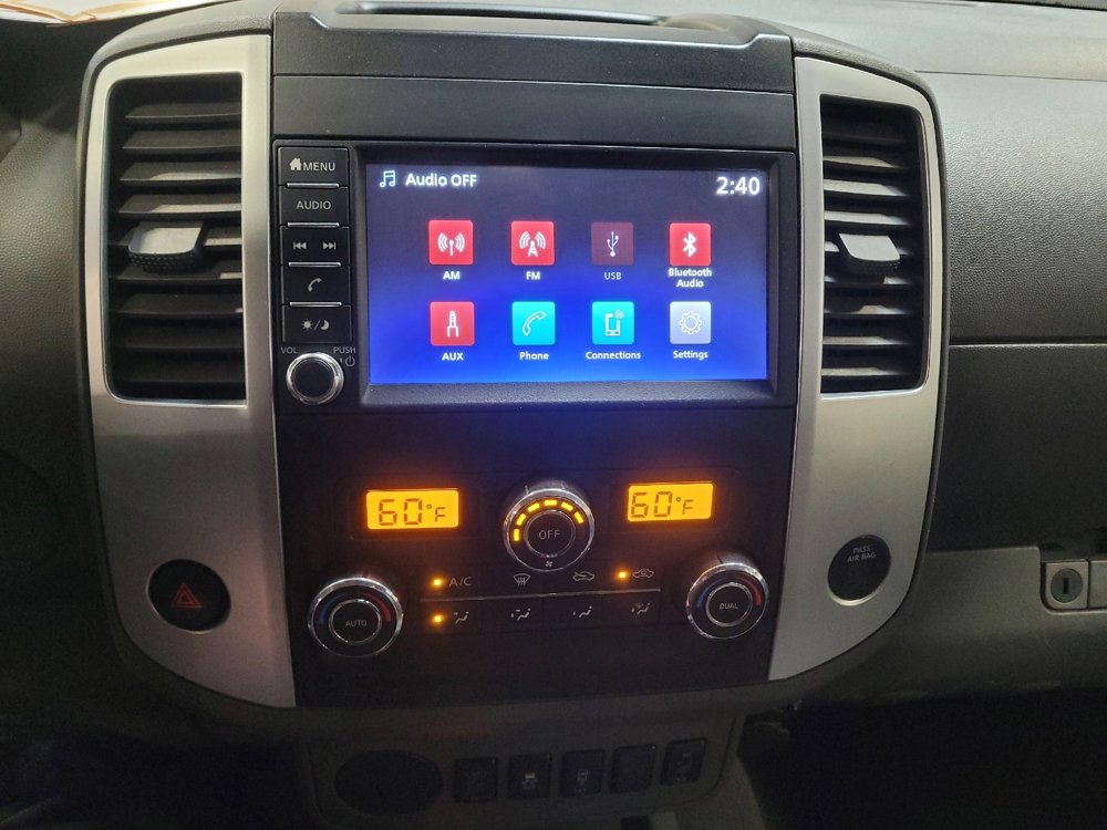 Used 2020 Nissan Frontier SV image 25