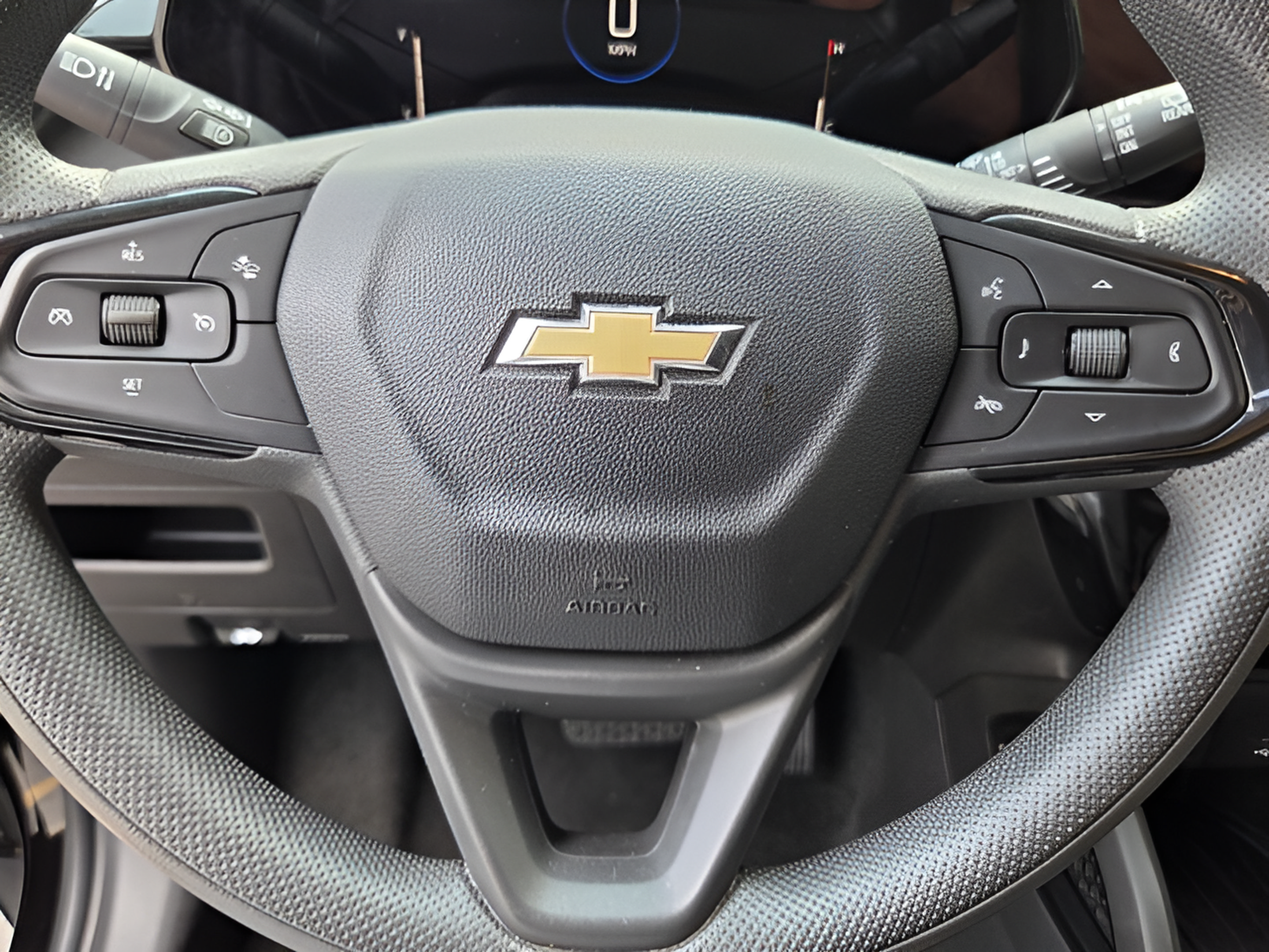 Used 2025 Chevrolet TrailBlazer LT FWD image 23