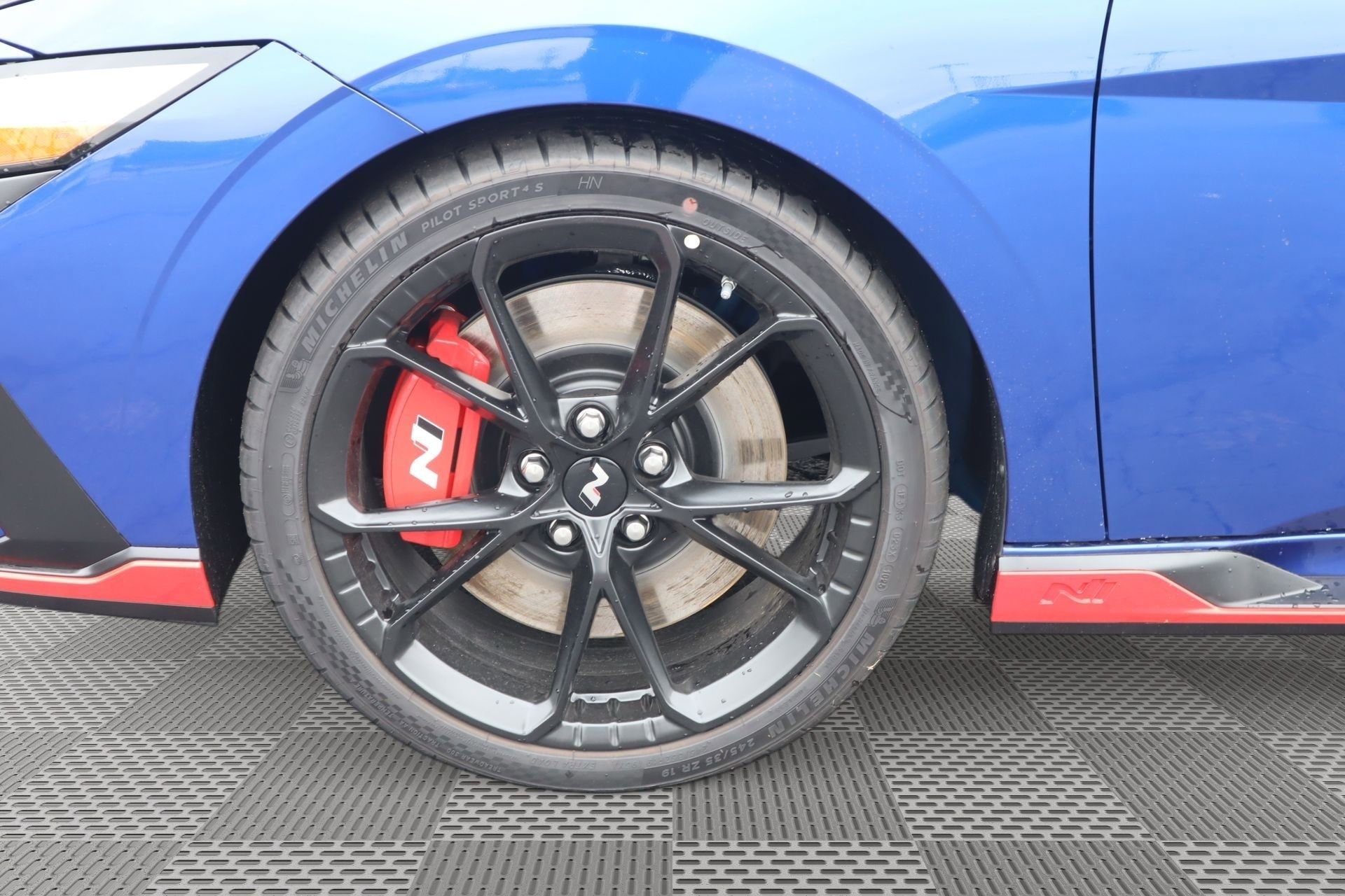 New 2025 Hyundai Elantra N Base image 4