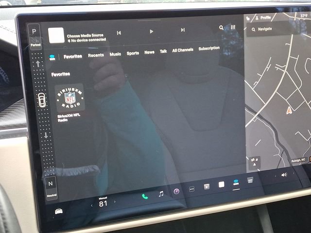 Used 2021 Tesla Model S Plaid image 23