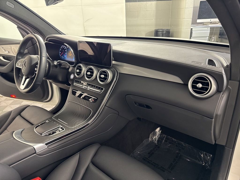 Certified 2023 Mercedes-Benz GLC 300 4MATIC Coupe image 19