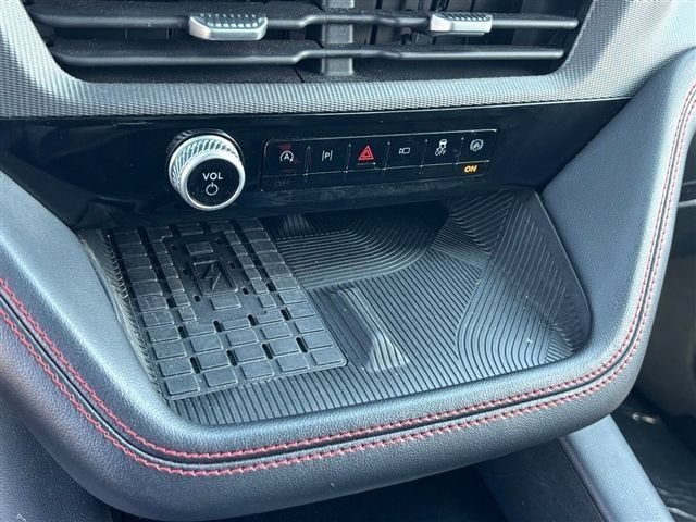 Certified 2025 Ford Explorer ST AWD/4WD image 26