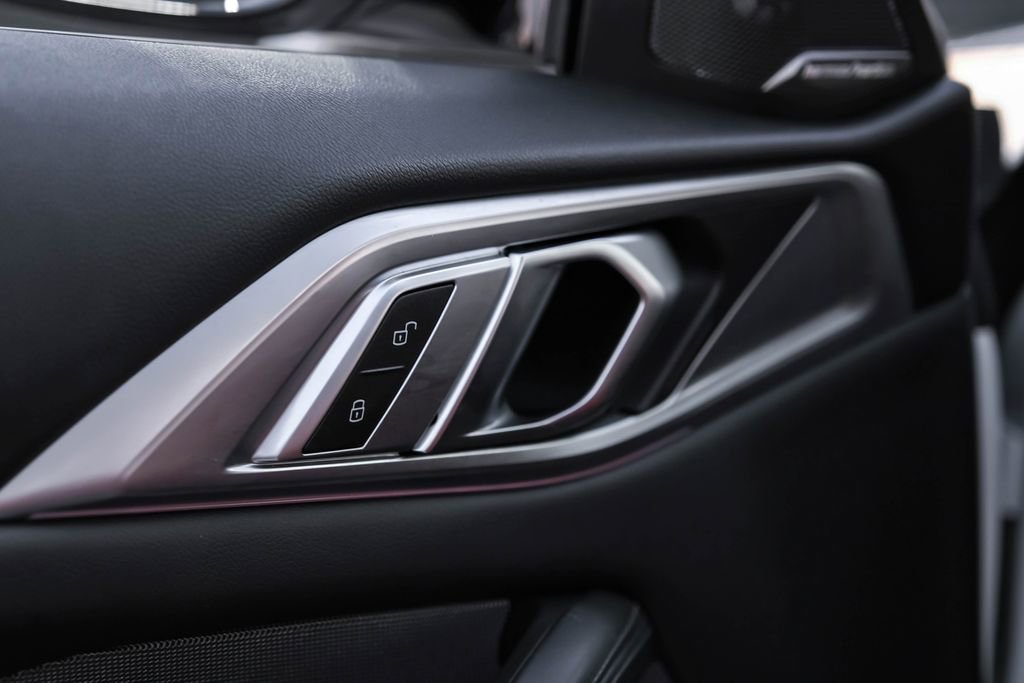 Used 2024 BMW M4 xDrive Competition image 38