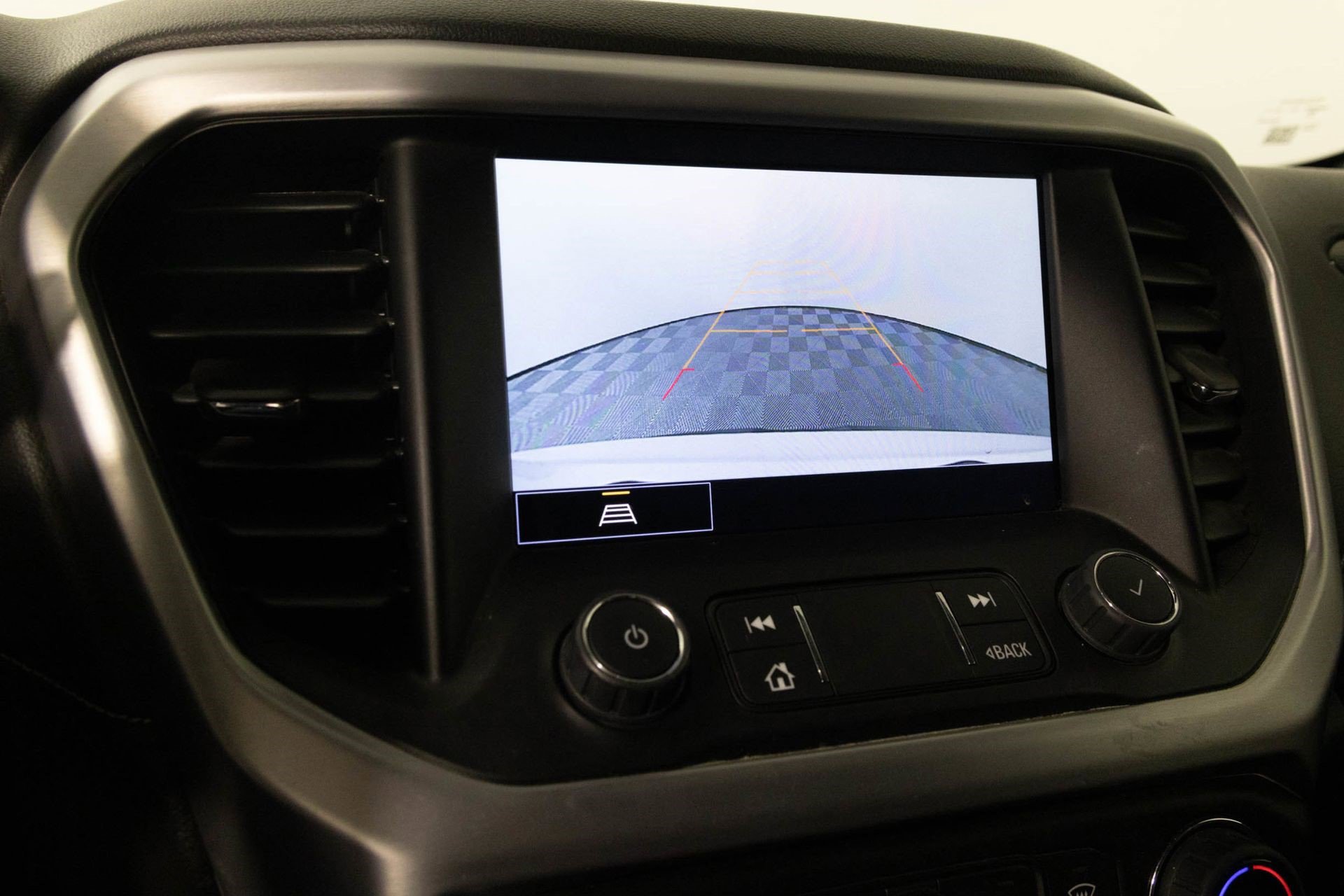 Certified 2023 GMC Acadia SLT image 6