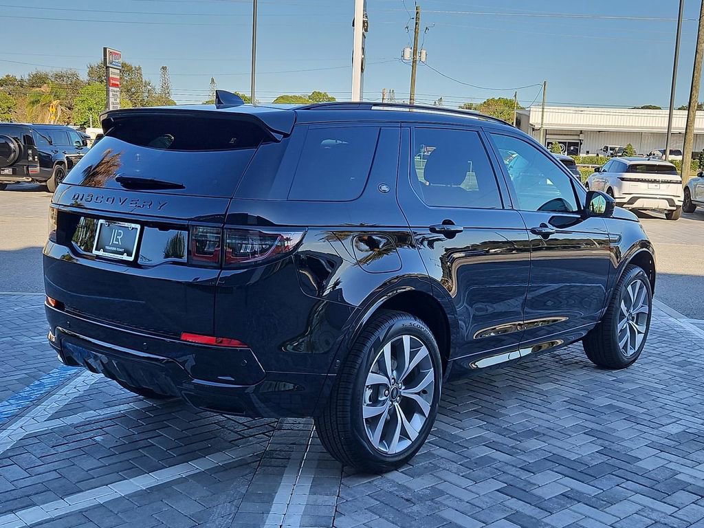 New 2026 Land Rover Discovery Sport Landmark image 5