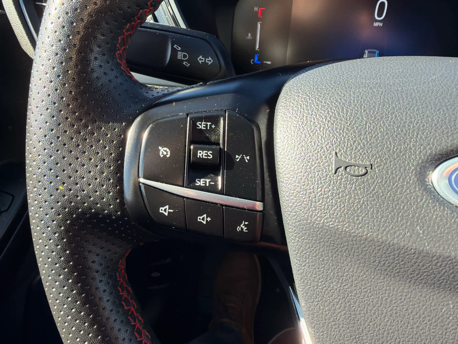 Used 2024 Ford Escape ST-Line image 33