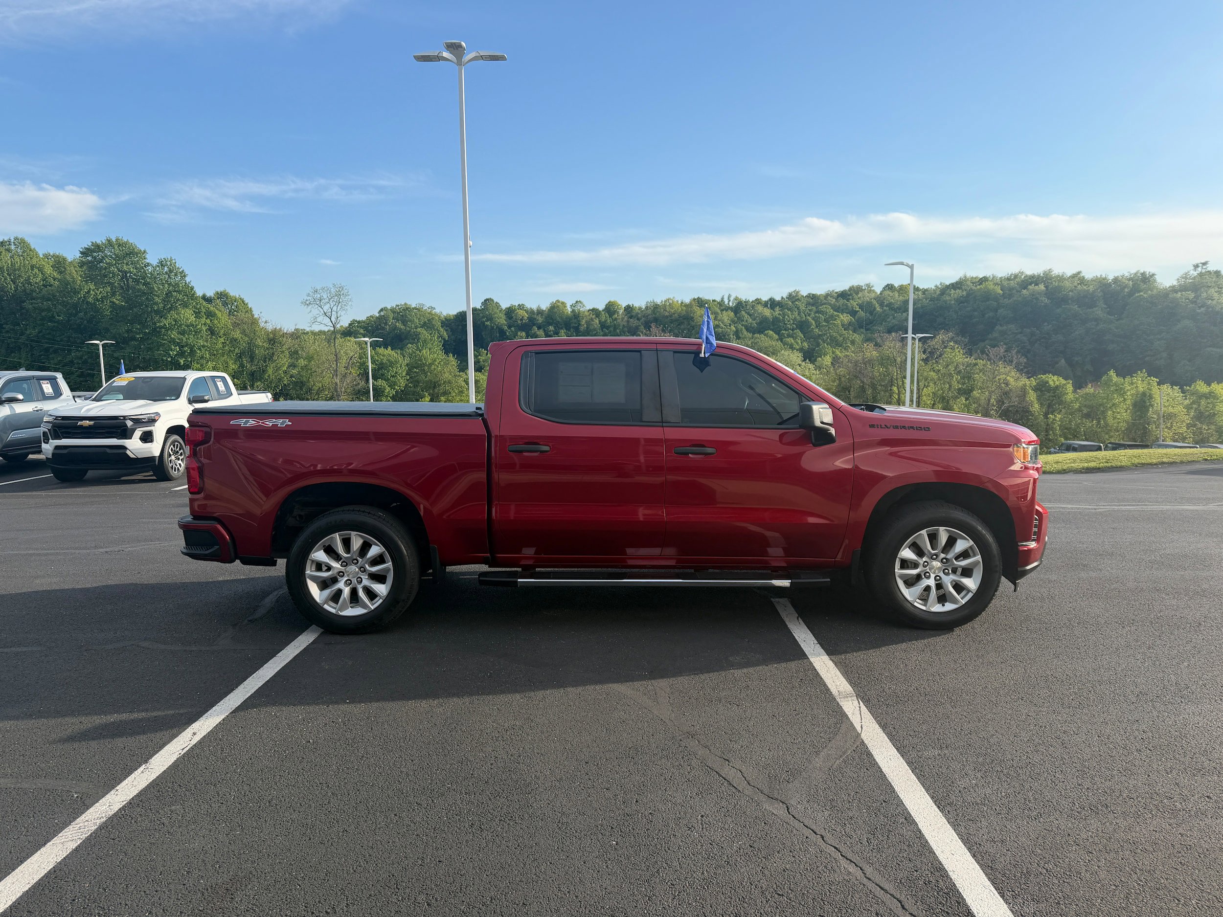Used 2021 Chevrolet Silverado 1500 Custom w/ LPO, Dark Essentials Package AWD/4WD image 4