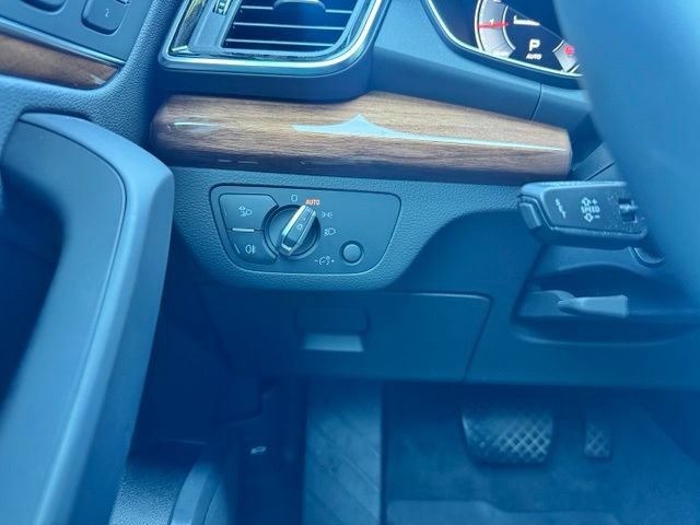 Certified 2021 Audi Q5 Premium w/ Premium Plus Package AWD/4WD image 33