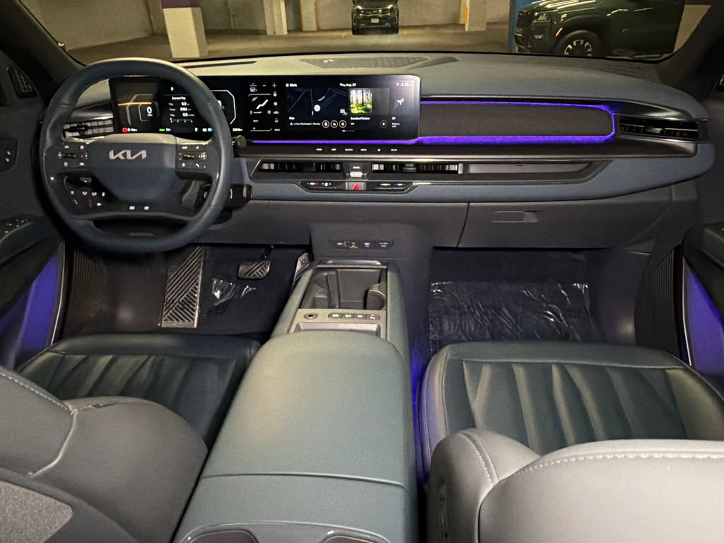 Certified 2024 Kia EV9 GT-Line AWD/4WD image 18