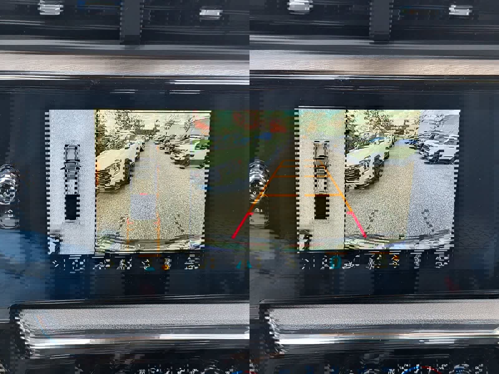 Certified 2023 GMC Sierra 1500 AT4 w/ AT4 Premium Package image 29