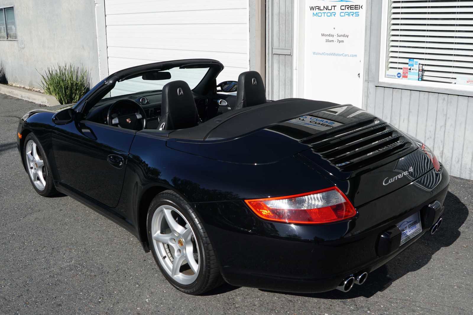 Used 2006 Porsche 911 Carrera 4 image 45