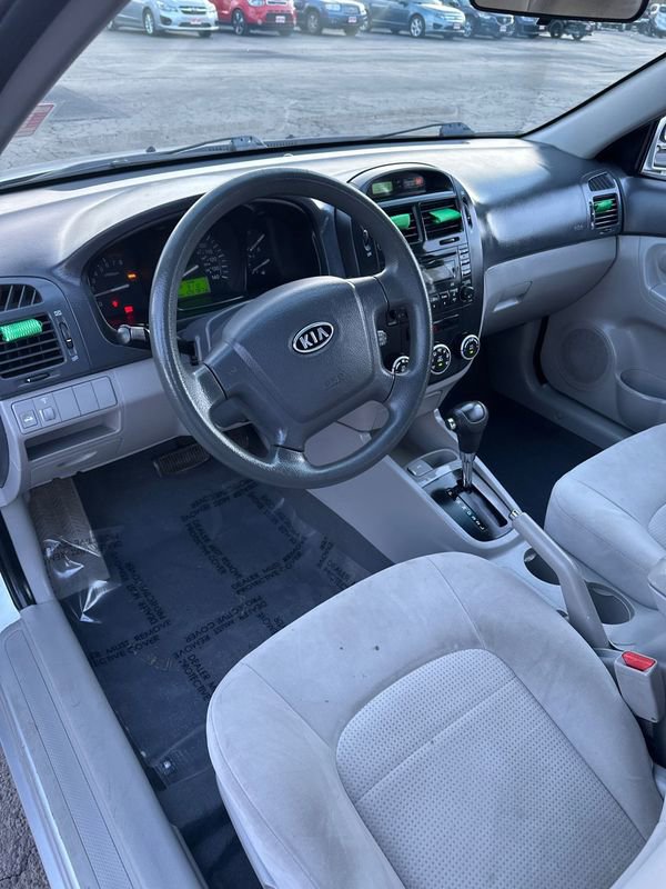 Used 2008 Kia Spectra EX image 21