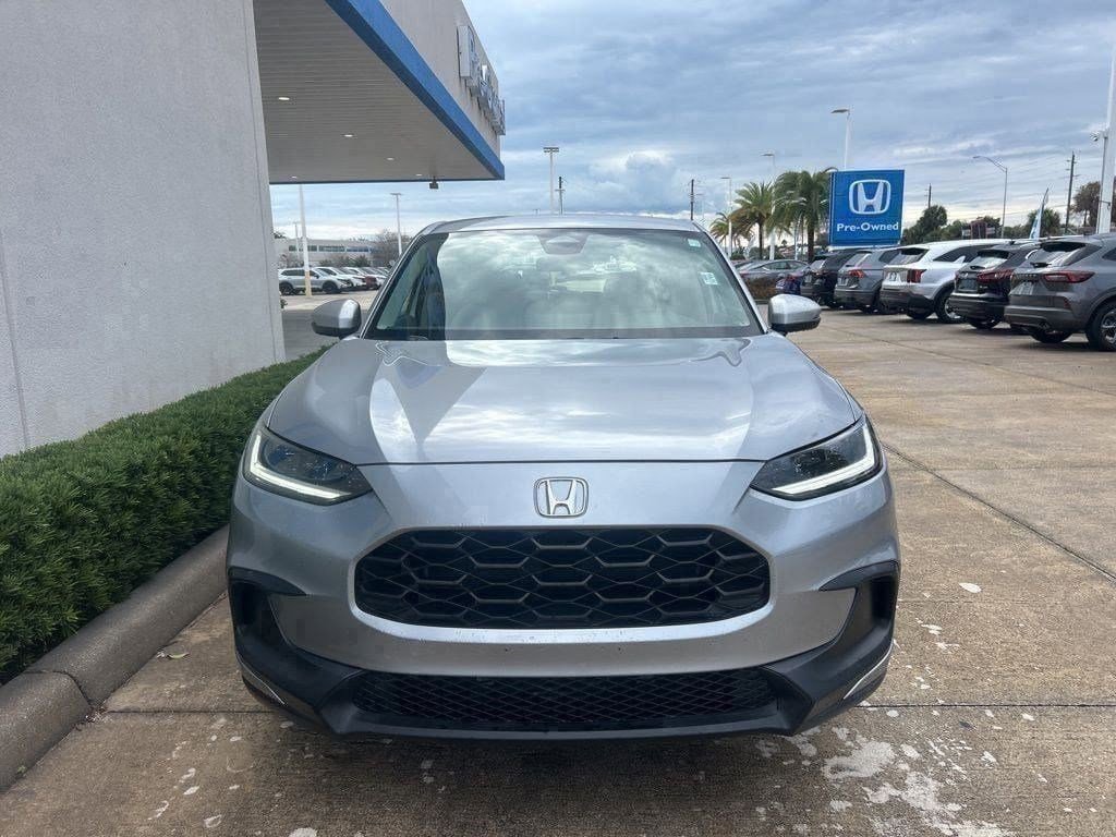 Used 2023 Honda HR-V LX image 2