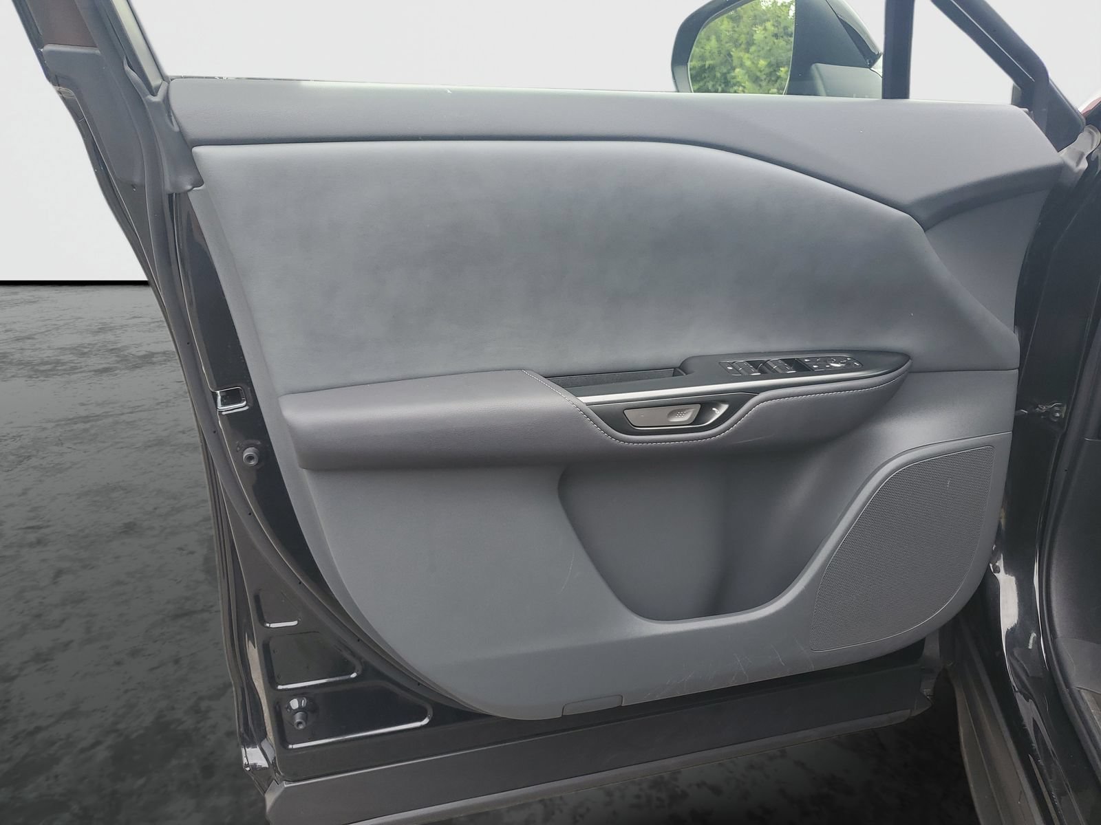 Used 2024 Lexus RZ 300e Premium w/ Accessory Package (Z1) FWD image 18