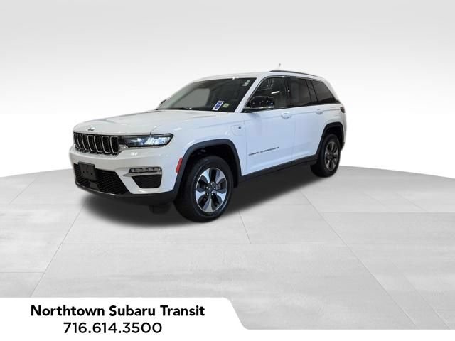 Used 2023 Jeep Grand Cherokee 4WD 4xe image 1
