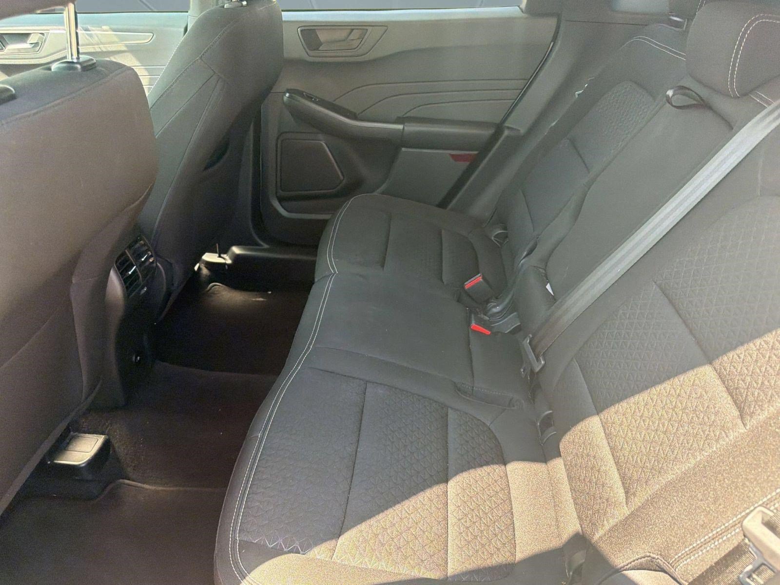 Certified 2025 Ford Escape Active FWD image 21