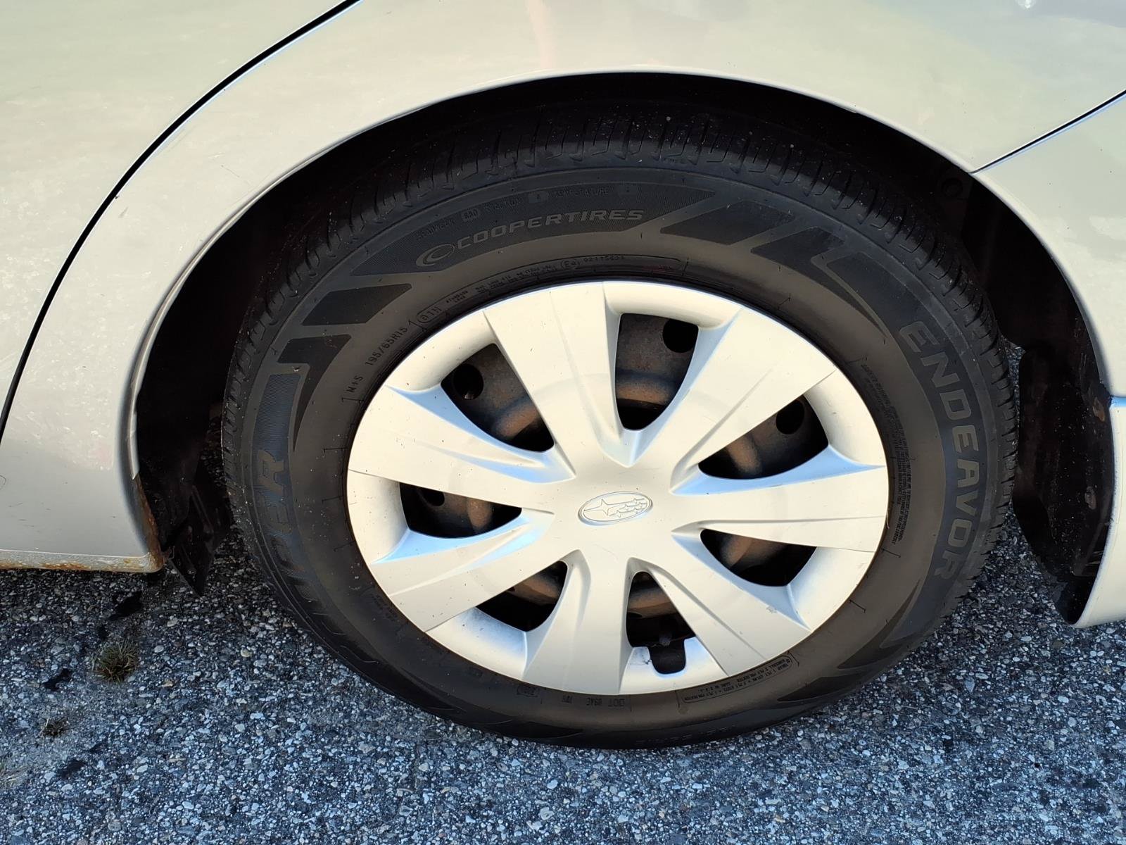 Used 2015 Subaru Impreza 2.0i AWD/4WD image 7