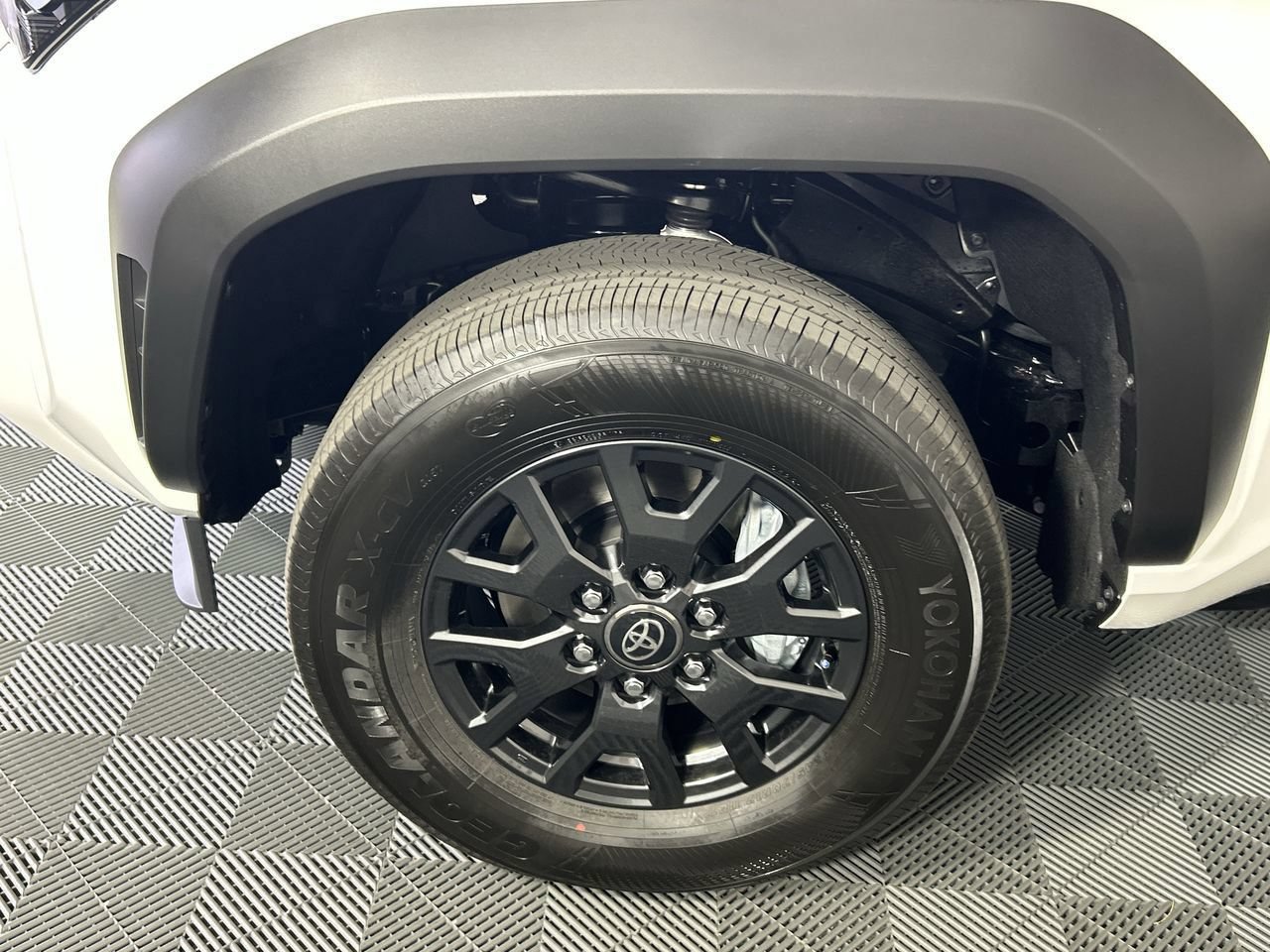 New 2026 Toyota 4Runner SR5 AWD/4WD image 9