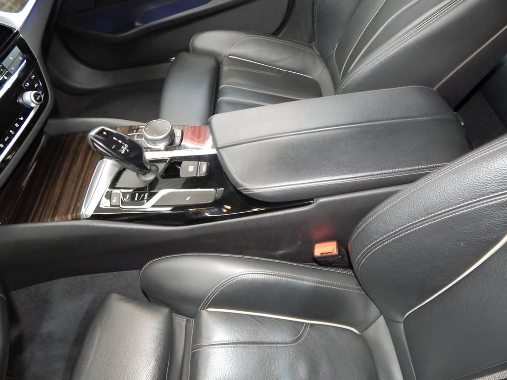 Used 2019 BMW 540i xDrive image 16