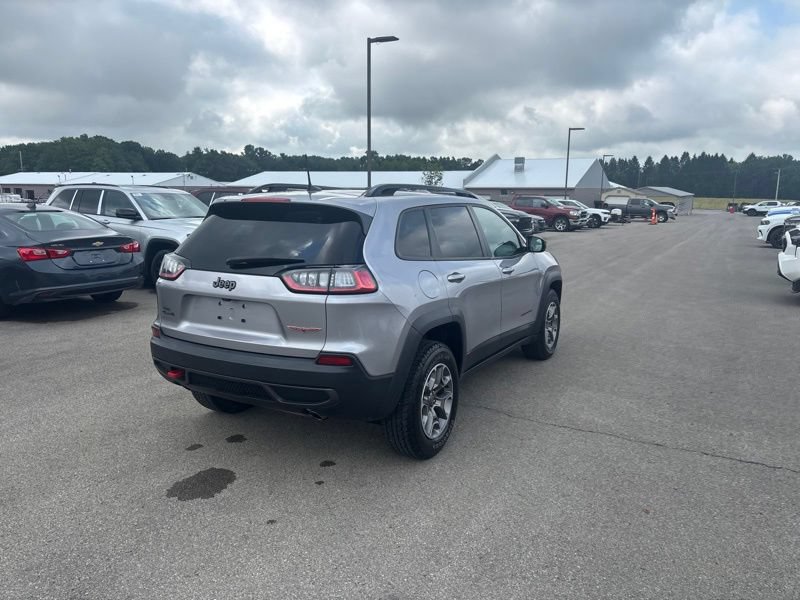 Used 2022 Jeep Cherokee Trailhawk w/ Premium Leather Package AWD/4WD image 3