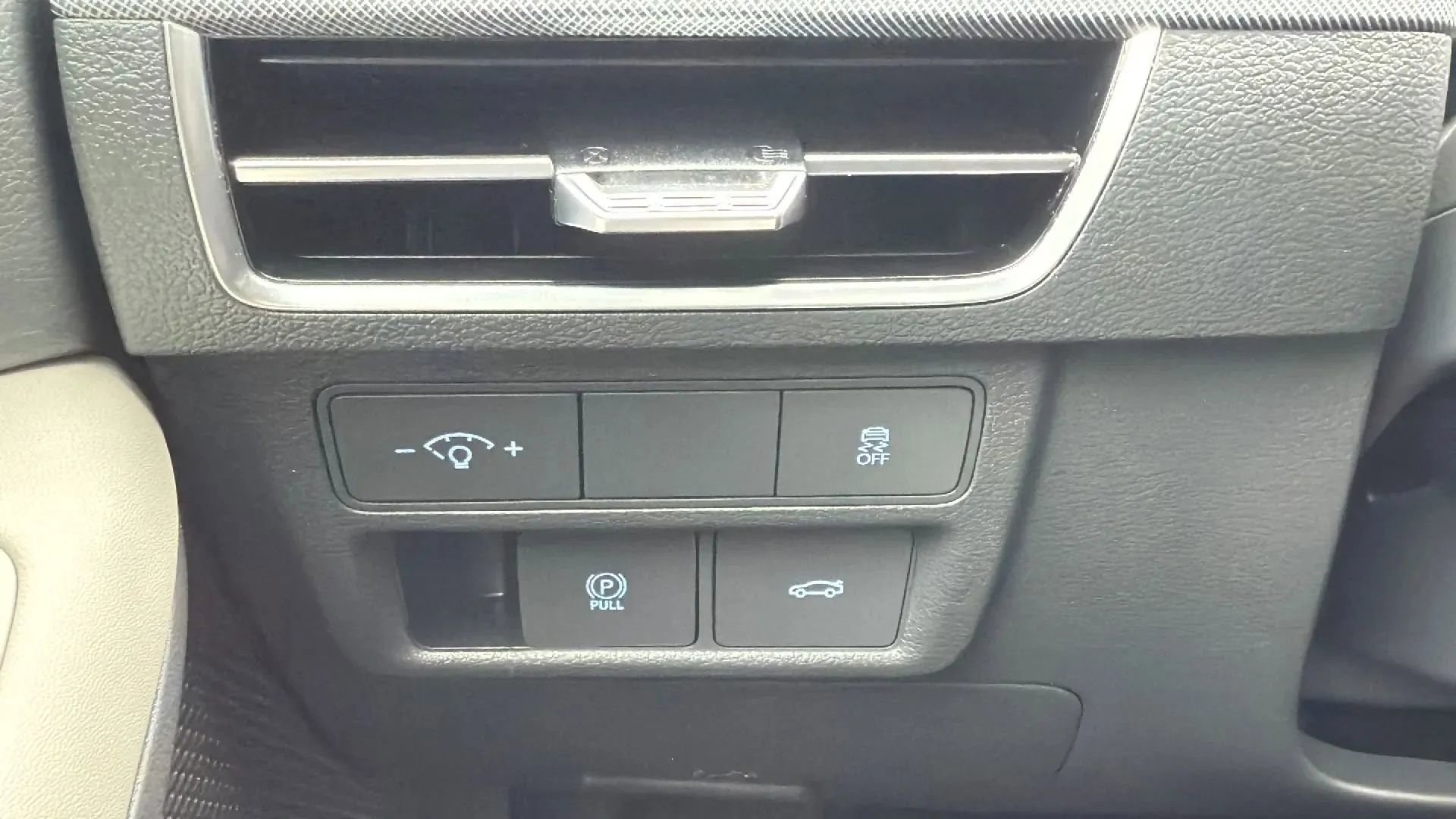 Used 2025 Hyundai Sonata SEL image 15