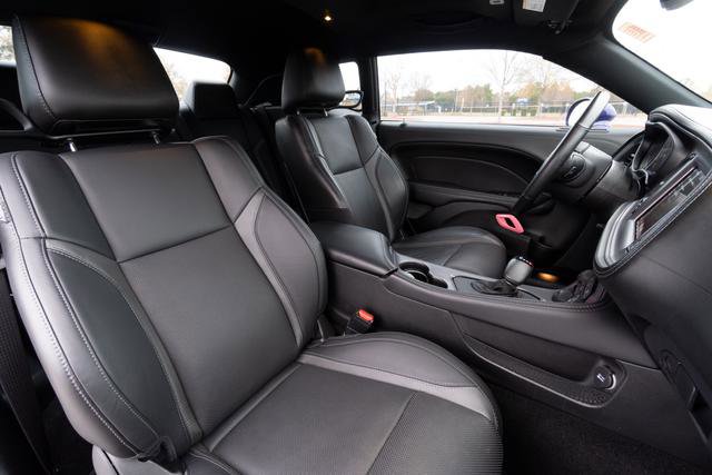 Used 2023 Dodge Challenger SXT w/ Plus Package image 23