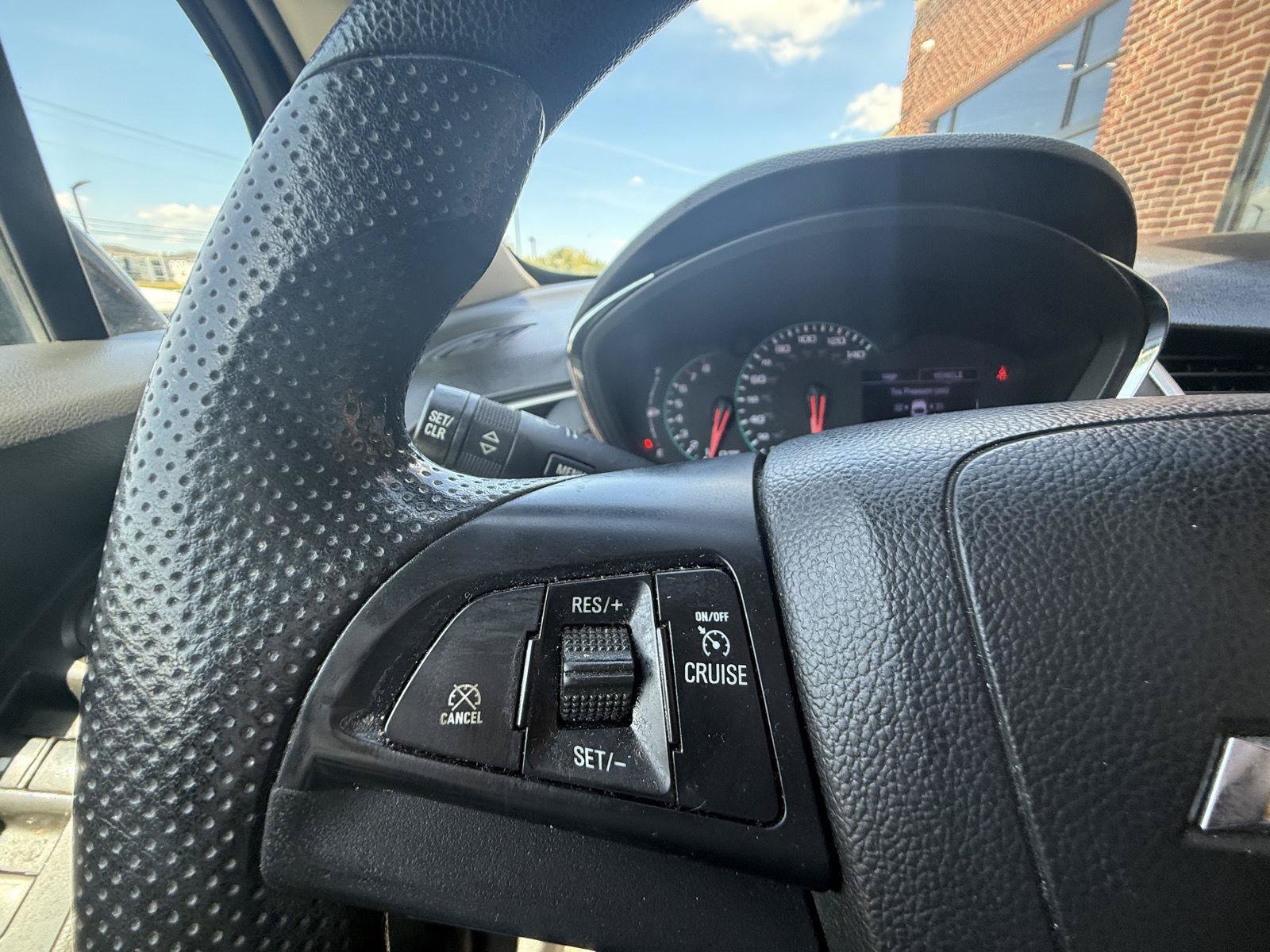 Used 2021 Chevrolet Trax LS w/ Tint and Cruise Package FWD image 10