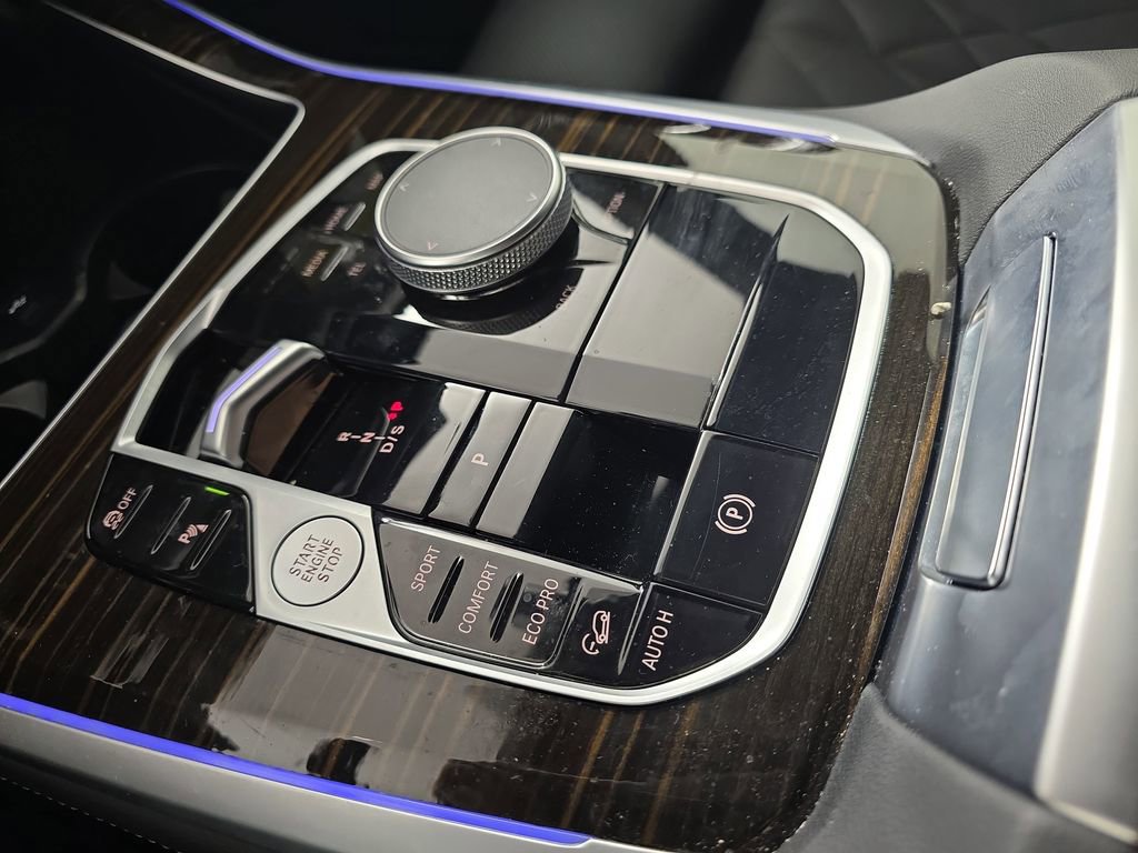 Used 2026 BMW X5 xDrive40i image 28