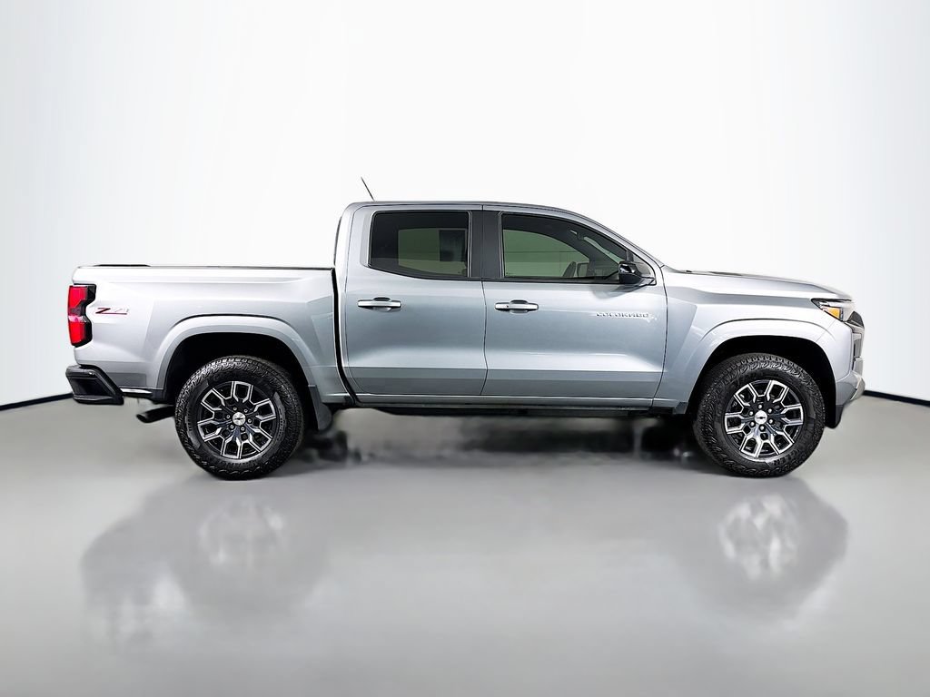 Certified 2024 Chevrolet Colorado Z71 w/ Z71 Convenience Package 2 AWD/4WD image 8