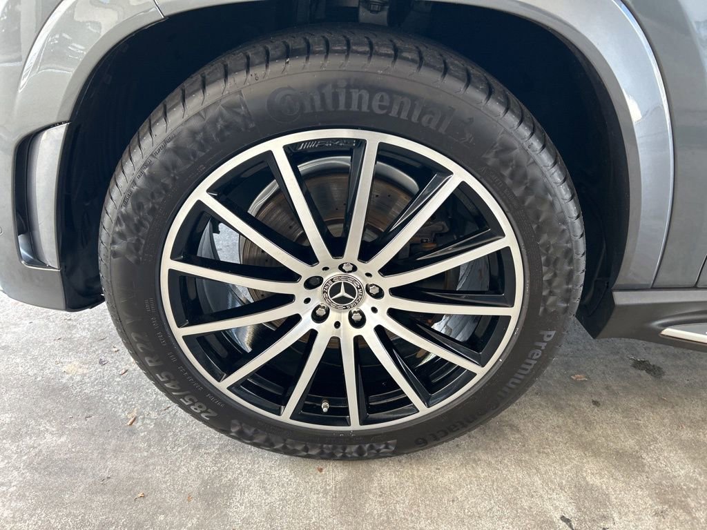 Used 2023 Mercedes-Benz GLS 450 GLS 450 w/ AMG Line Exterior image 15