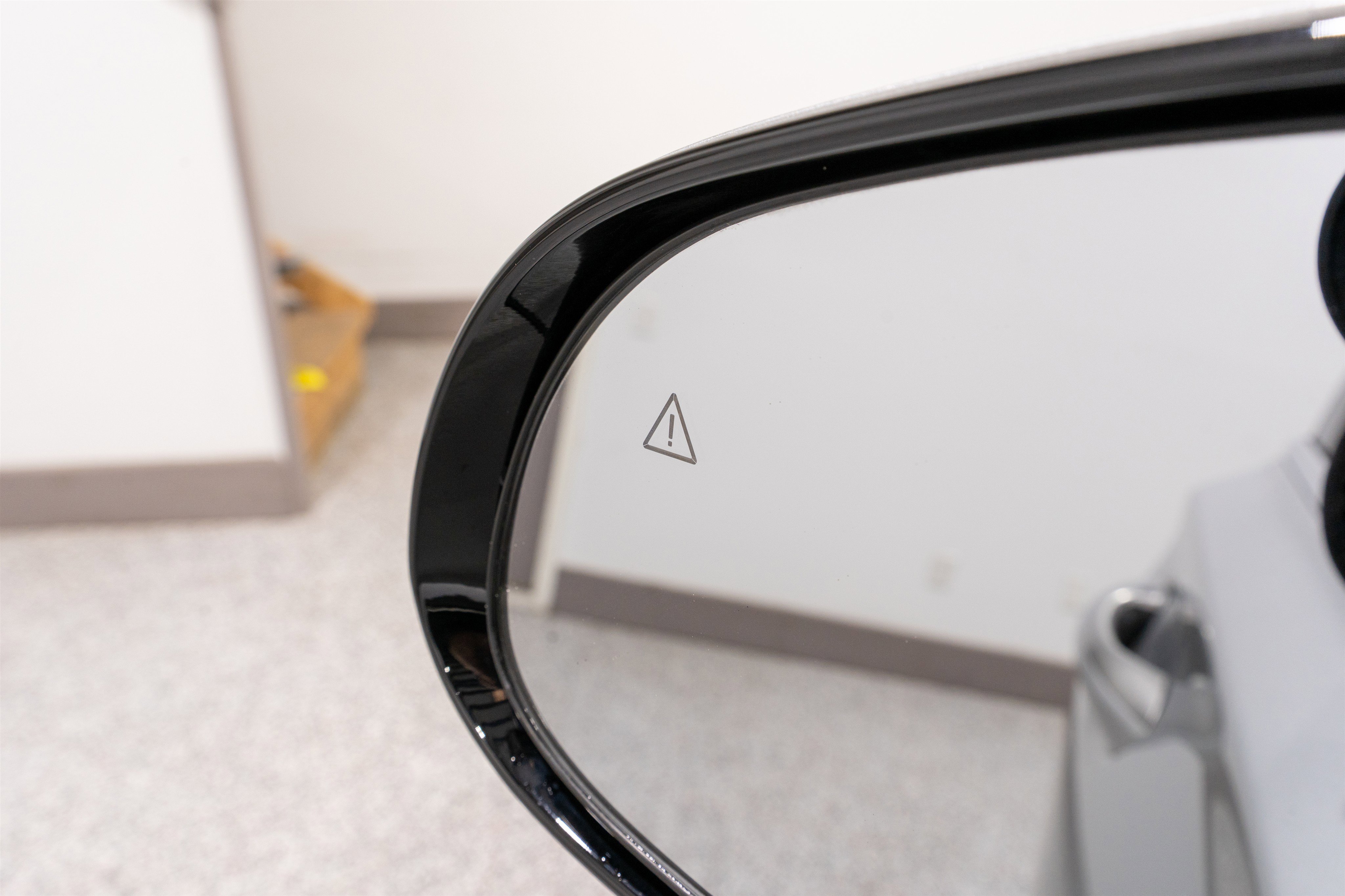 Used 2022 Hyundai Santa Fe SEL Premium w/ Cargo Package image 13