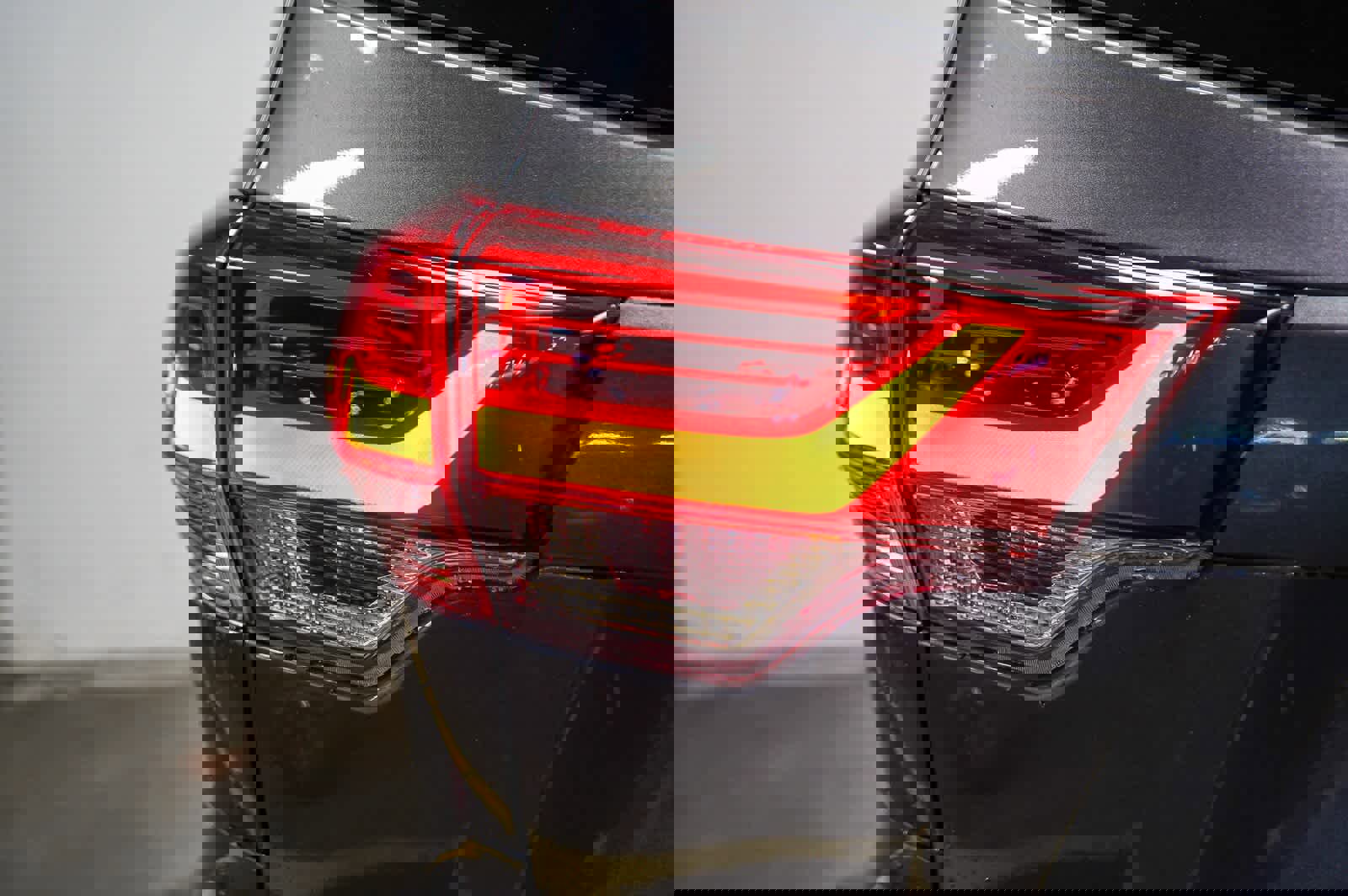 Used 2019 Toyota Highlander XLE image 11