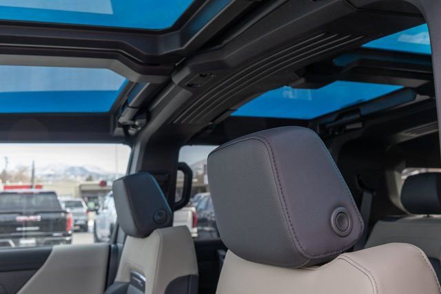 New 2026 GMC Hummer EV SUV image 10