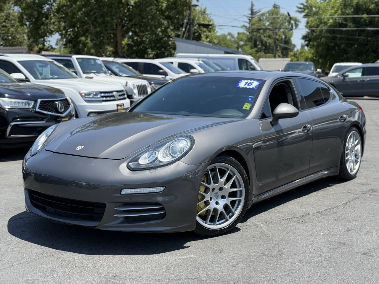 Used 2016 Porsche Panamera Edition RWD image 4