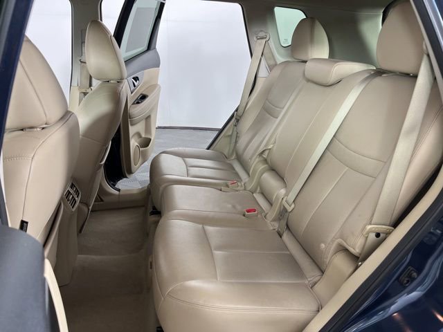 Used 2015 Nissan Rogue SL w/ SL Premium Package image 44