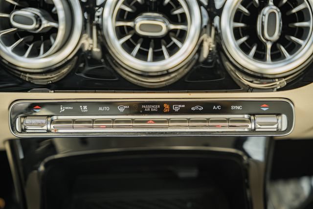Certified 2023 Mercedes-Benz CLA 250 4MATIC image 20
