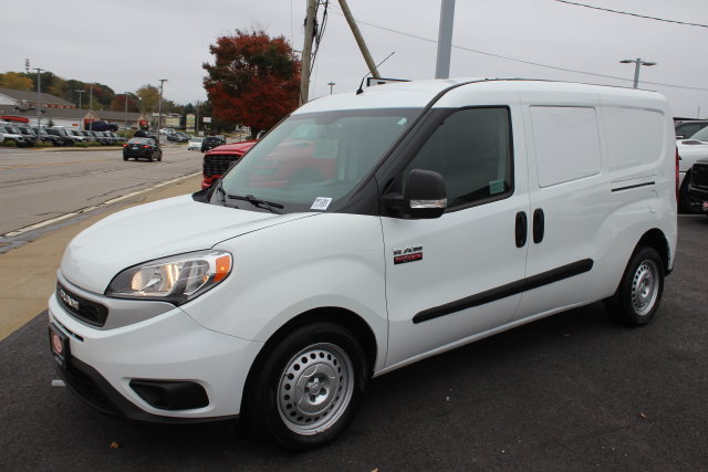 Used 2022 RAM ProMaster City Tradesman FWD image 2