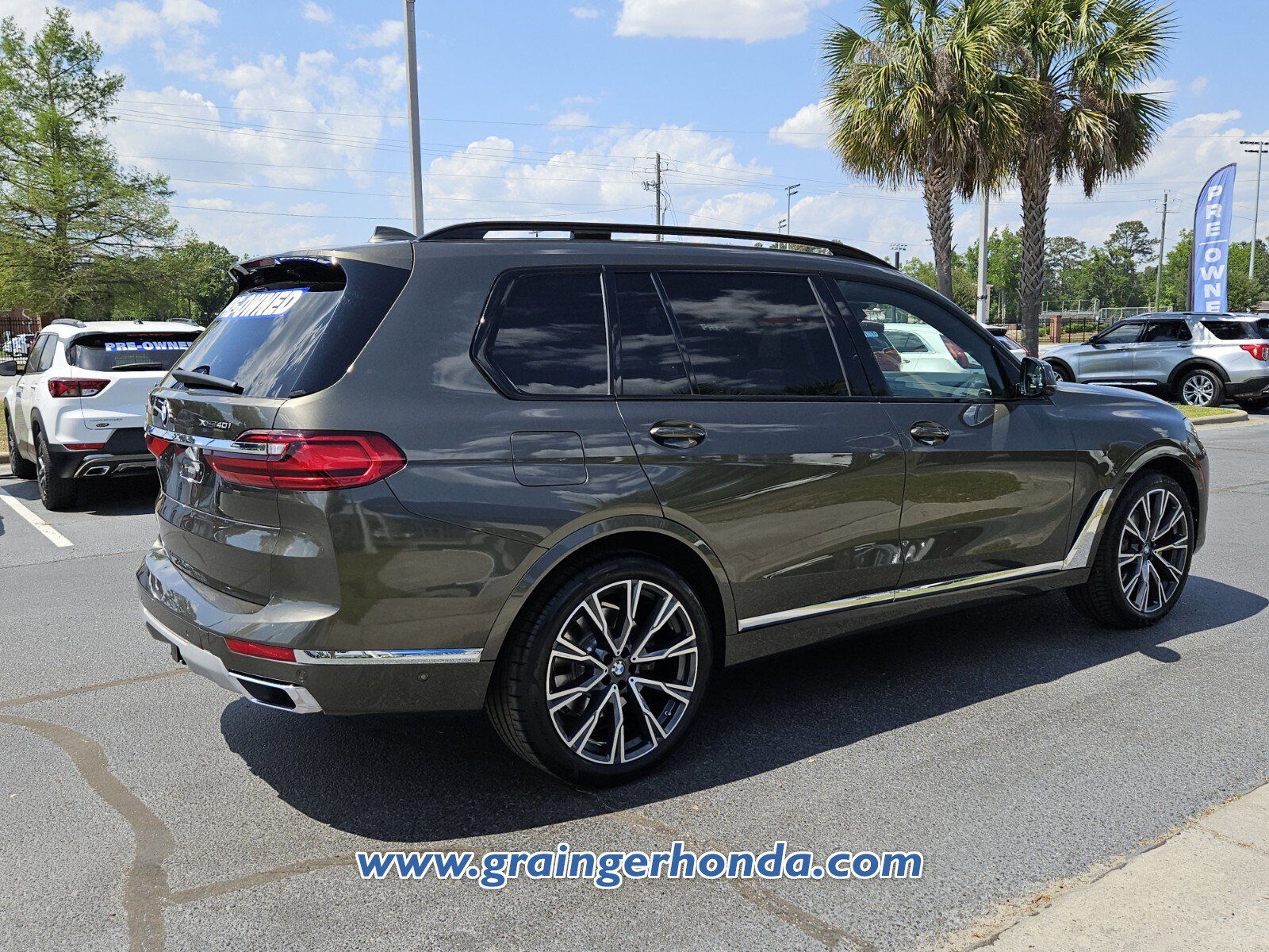 Used 2021 BMW X7 xDrive40i w/ Premium Package image 5