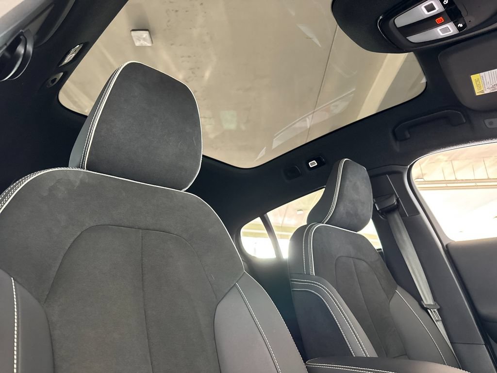 Certified 2023 Volvo C40 P8 Recharge Ultimate AWD/4WD image 16