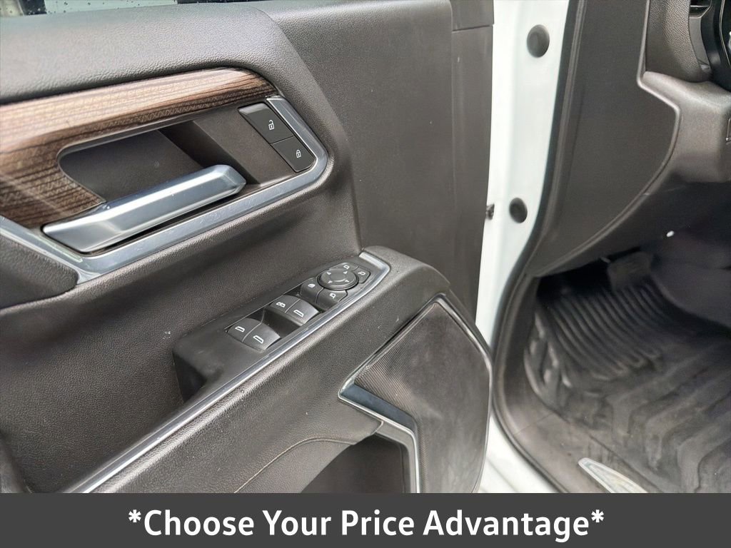 Used 2024 Chevrolet Silverado 2500 LT w/ Convenience Package image 44