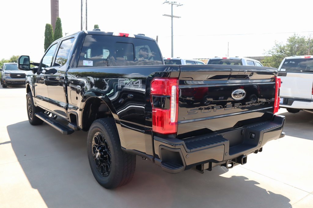 New 2025 Ford F250 XLT w/ Black Appearance Package image 23