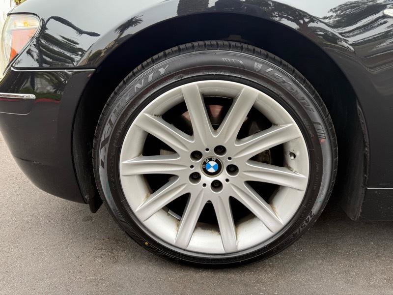 Used 2006 BMW 750i RWD image 23