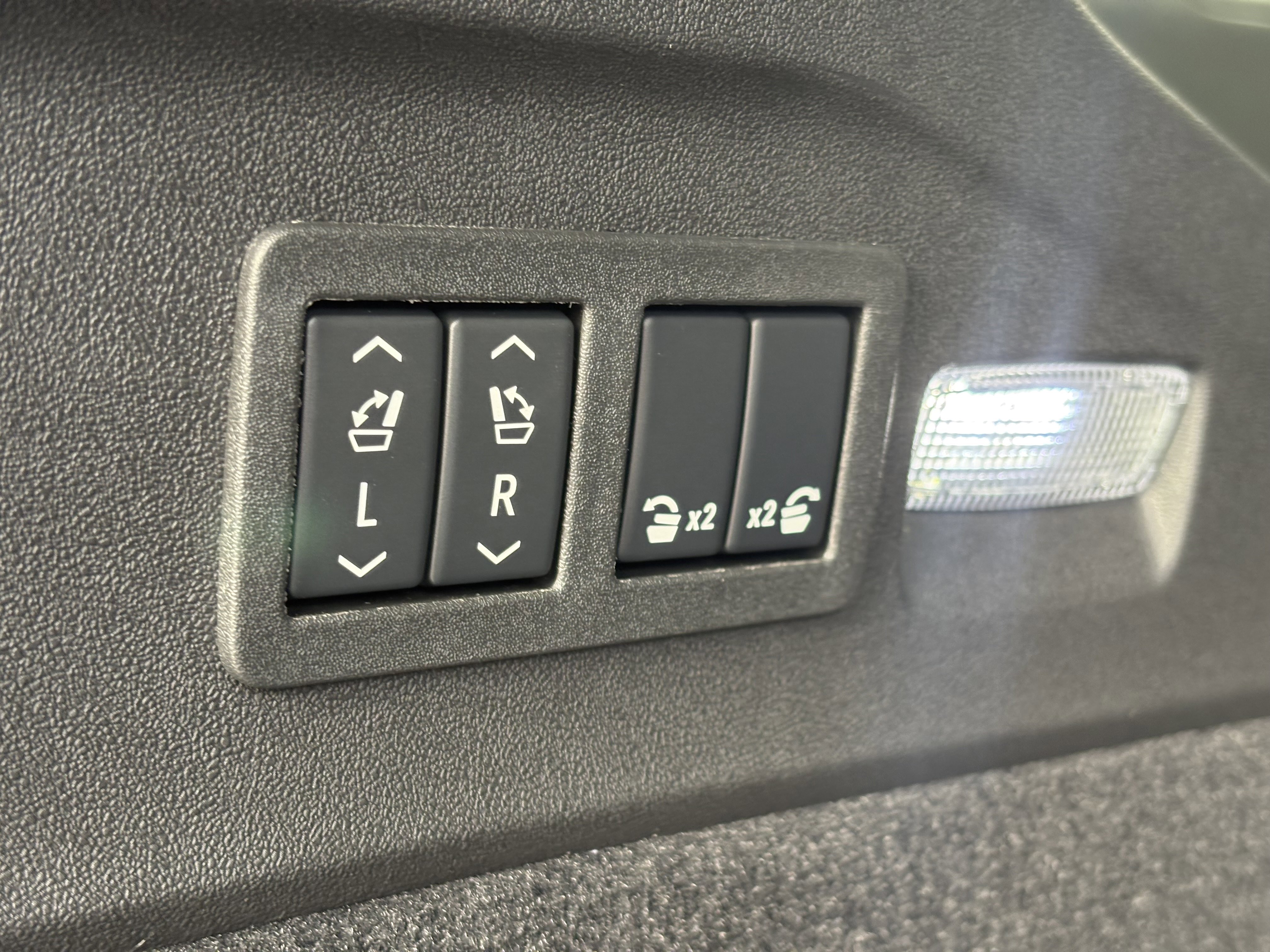 New 2026 Cadillac Escalade IQL Sport 1 image 11